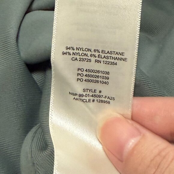 NWT Aritzia Original Contour Squareneck Cami Tank - Picture 11 of 11